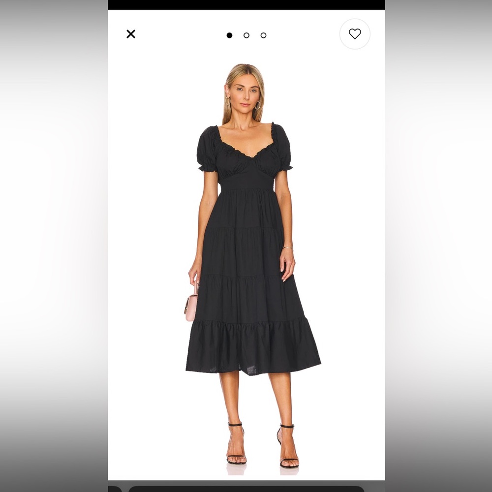 Astr the Label Short Sleeve Cinched Bust Midi Dress in black. Never worn!